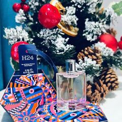 Nước hoa Hermes Parfums H24 tươi mới, sang trọng và hiện đại - EDT, 5ml (Hộp Giáng sinh) 