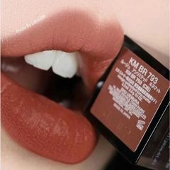 Son Shu Rouge Unlimited Kinu Matte lì mịn, #793 đỏ nâu Caramel thanh lịch, quyến rũ - mini (NEW)