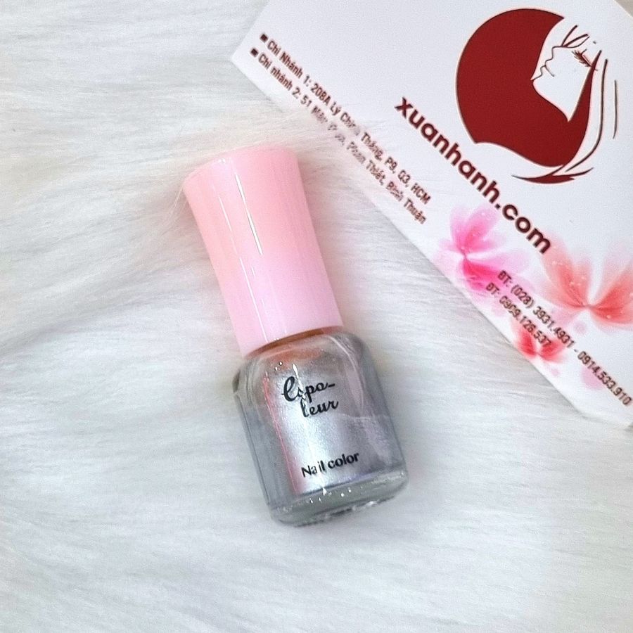 Sơn móng Daiso Nhật Nail Color #36 xám bạc sang trọng, quý phái